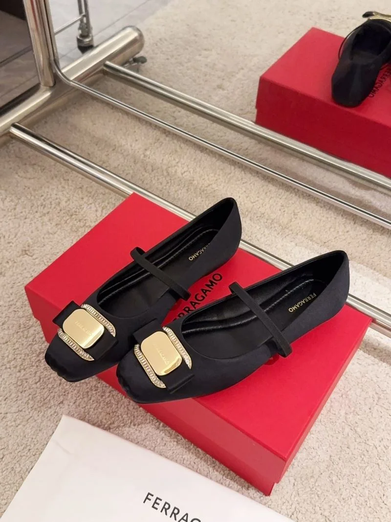 Ferragamo Shoes WaterResistant 12493