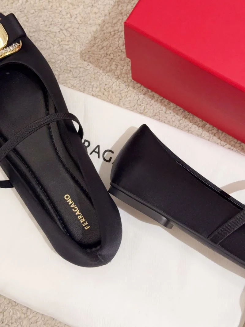 Ferragamo Shoes WaterResistant 12493