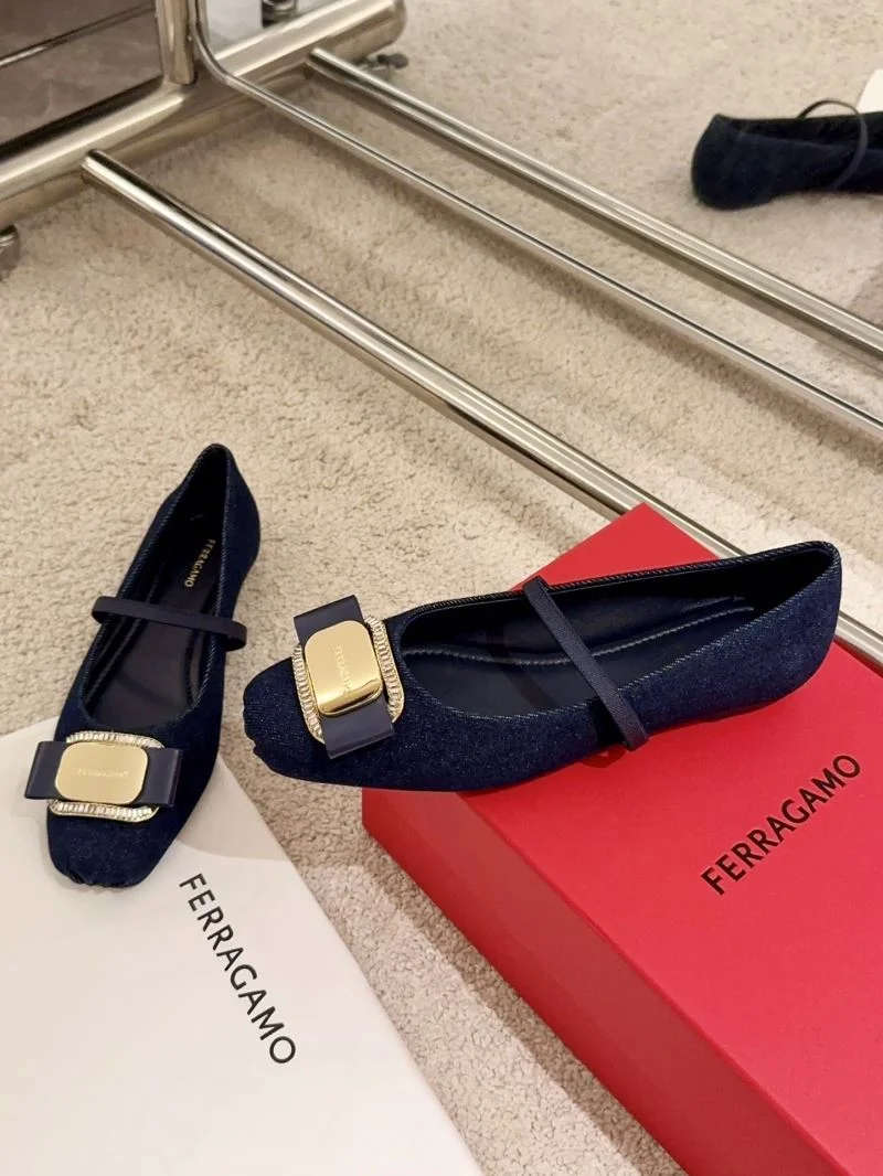 Cozy Ferragamo Shoes 12492