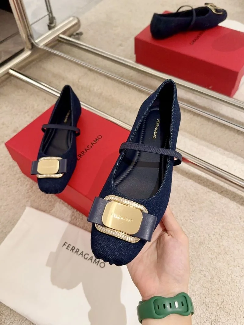 Cozy Ferragamo Shoes 12492