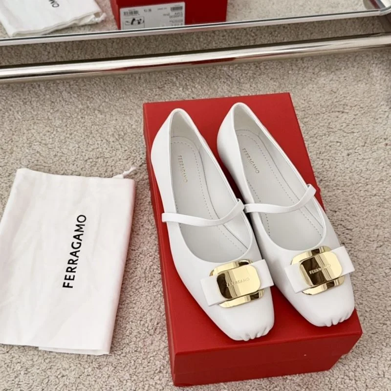 Ferragamo Shoes Supportive 12553