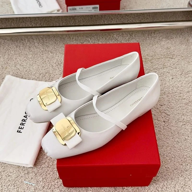 Ferragamo Shoes Supportive 12553