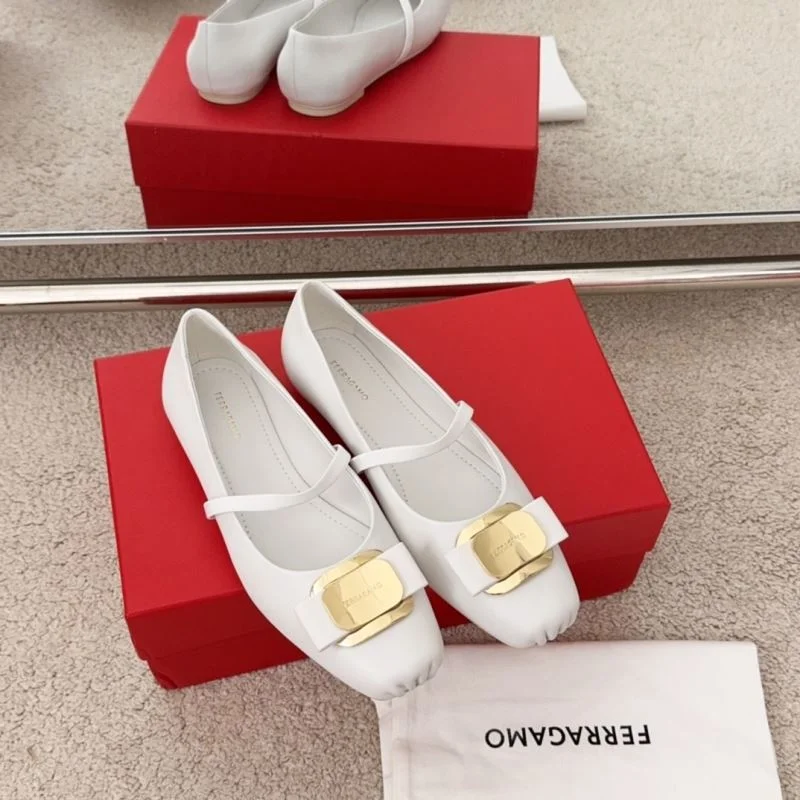 Ferragamo Shoes Supportive 12553
