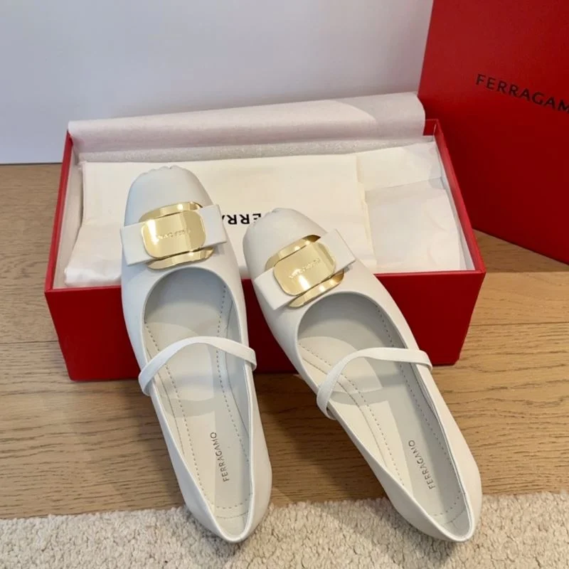 Ferragamo Shoes Supportive 12553