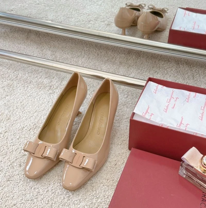 Ferragamo Shoes Minimalist 12479