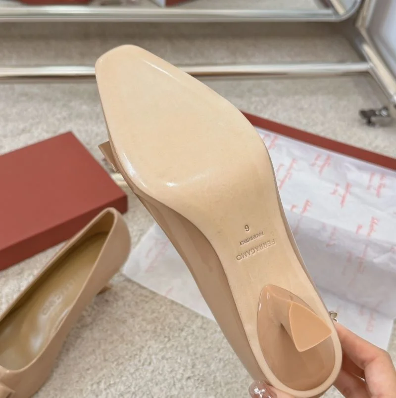 Ferragamo Shoes Minimalist 12479