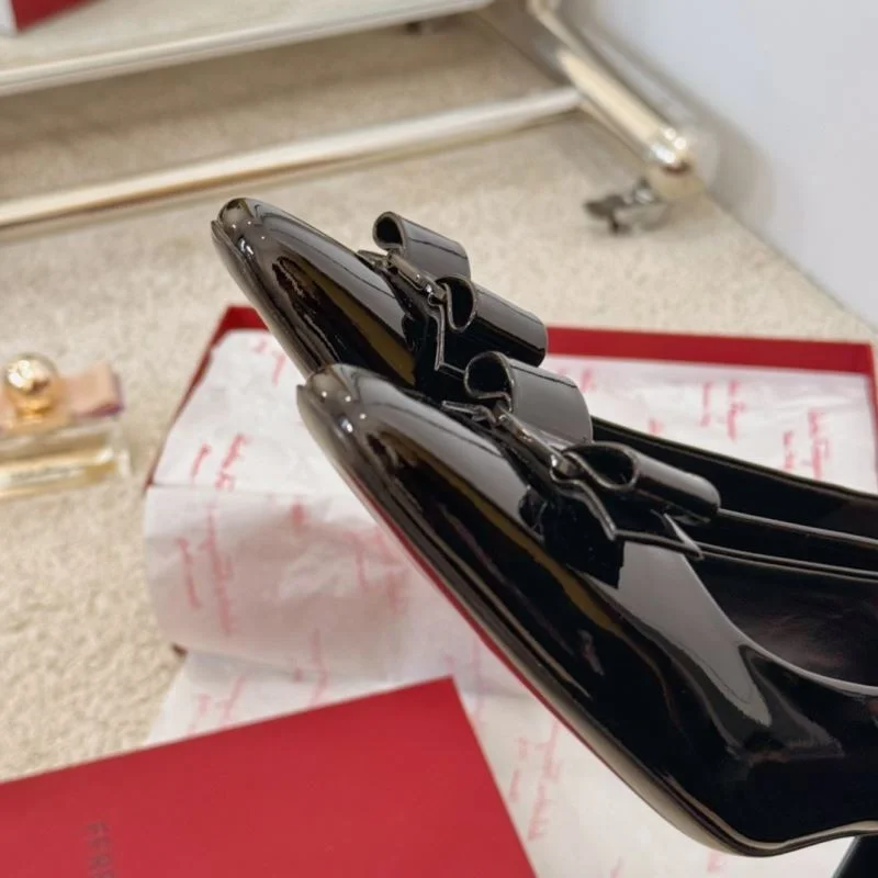 Ferragamo Shoes Snug 12475