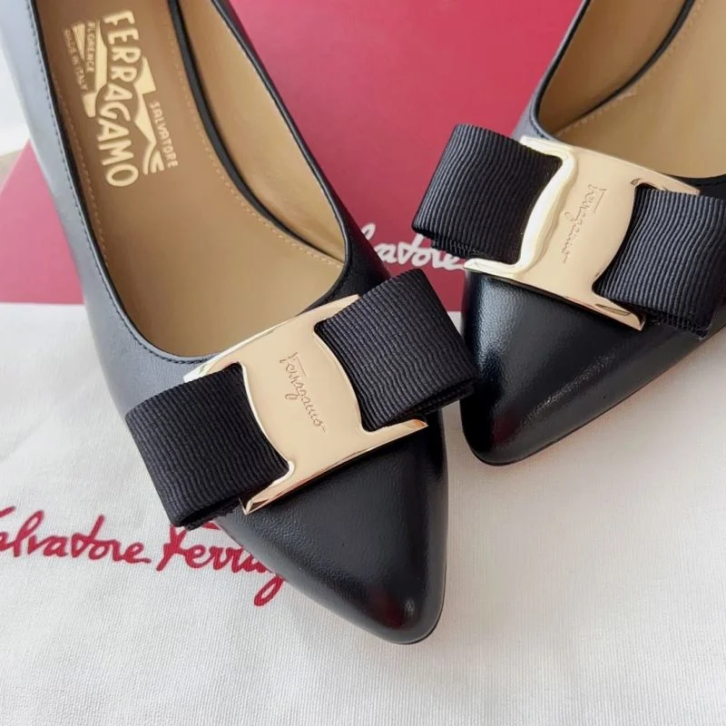 Unisex Ferragamo Shoes 12511