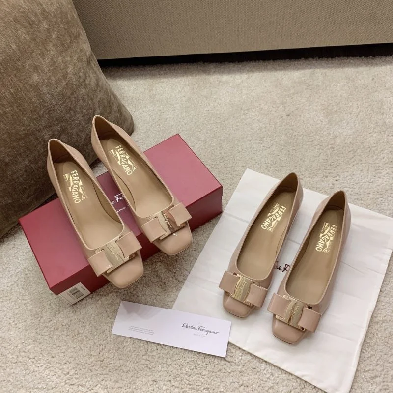 Supportive Ferragamo Shoes 12501