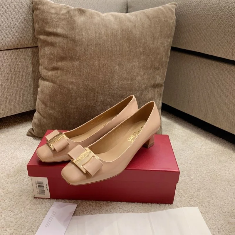 Supportive Ferragamo Shoes 12501