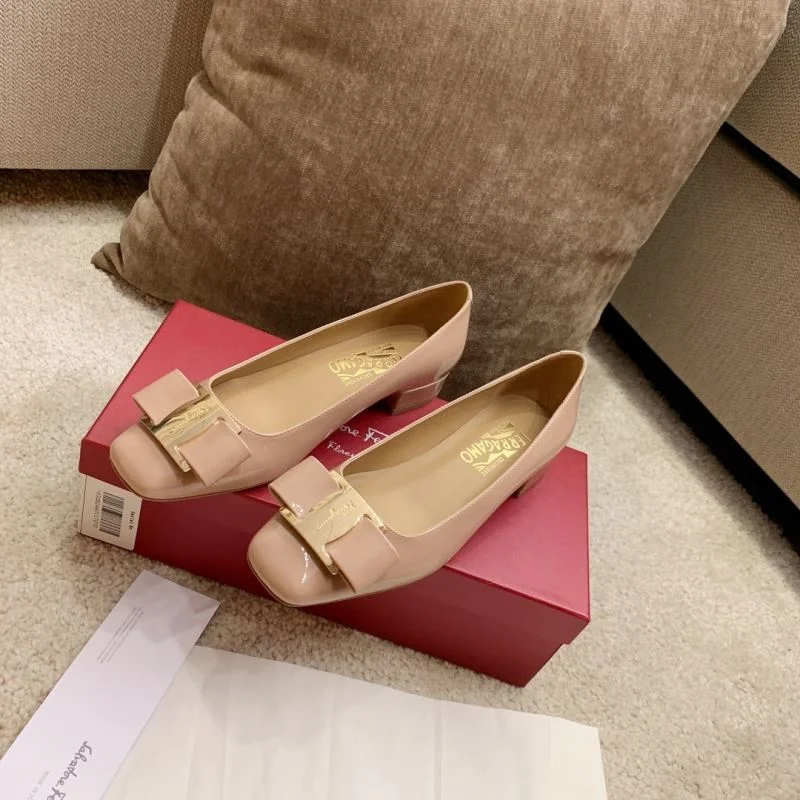 Supportive Ferragamo Shoes 12501