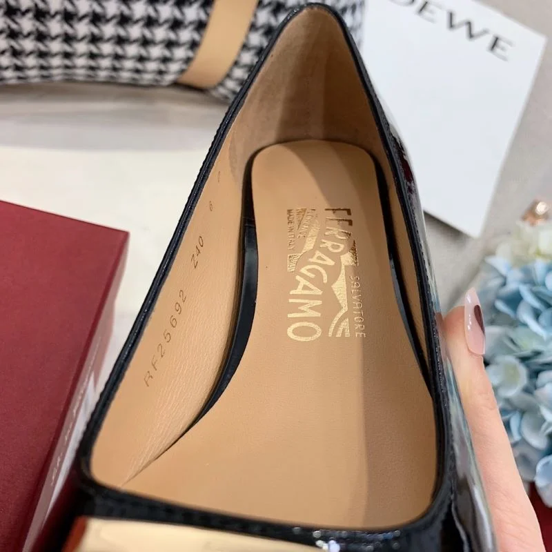 ZipUp Ferragamo Shoes 12472