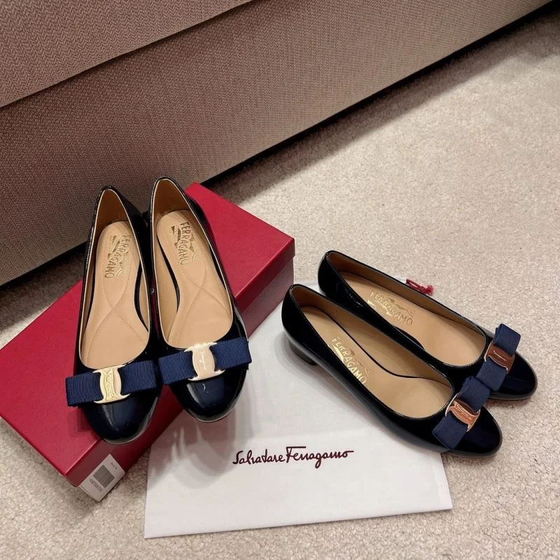 Bright Ferragamo Shoes 12466