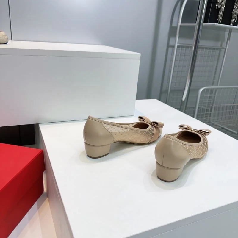 EyeCatching Ferragamo Shoes 12463
