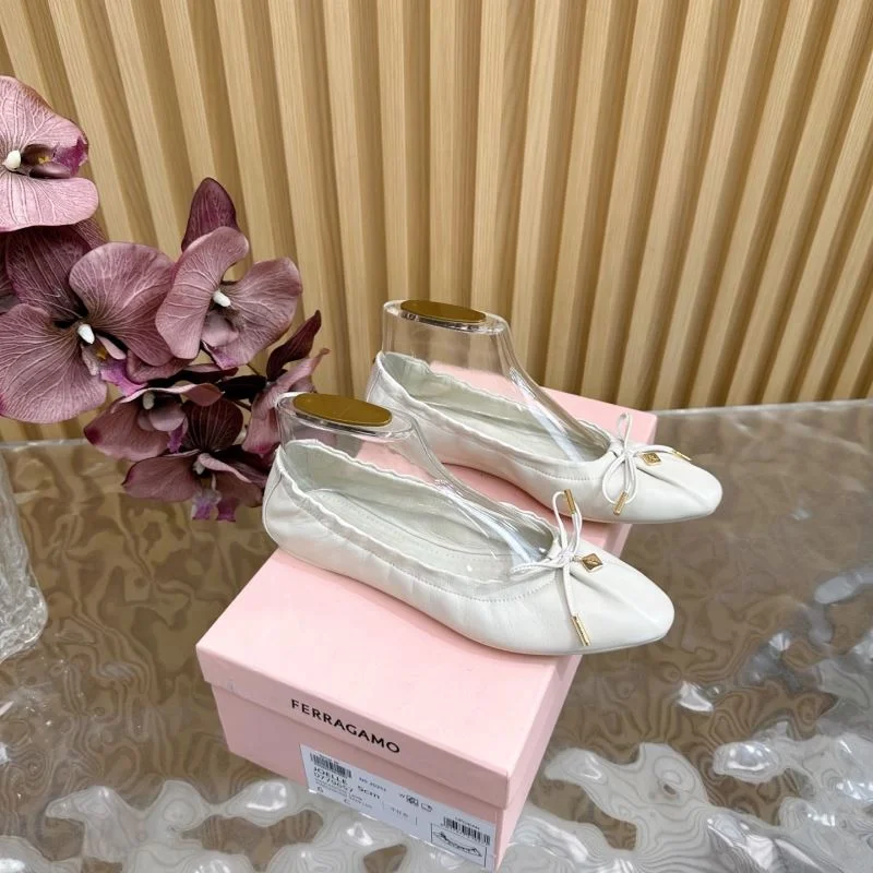 Ferragamo Shoes Bold 10106