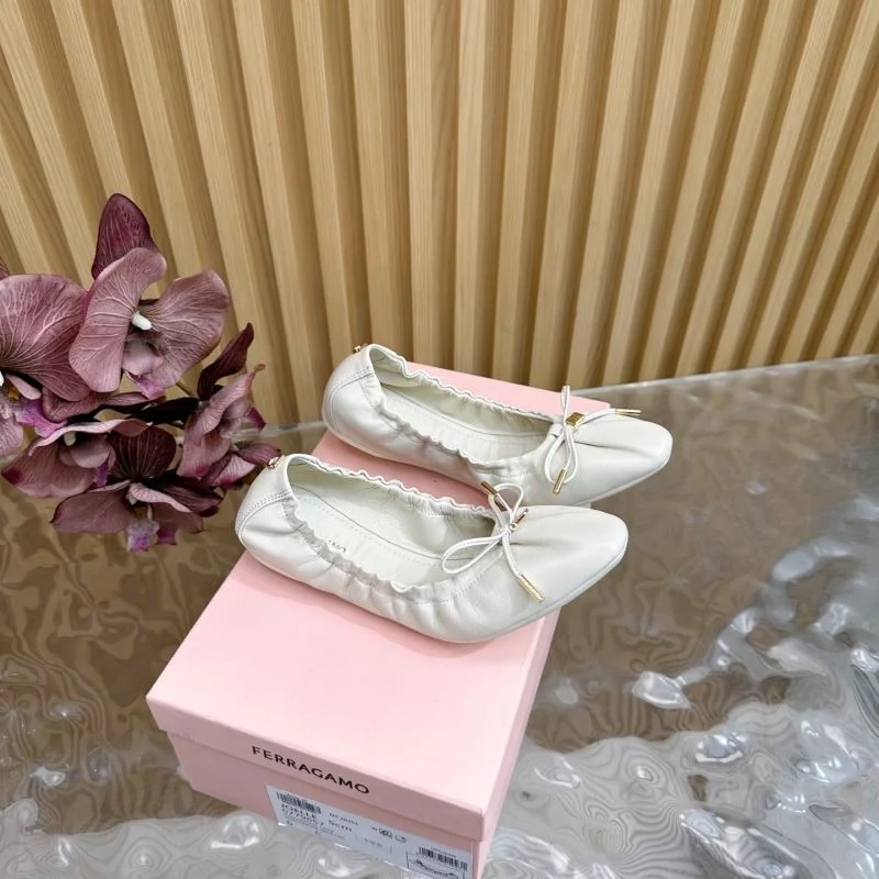 Ferragamo Shoes Bold 10106