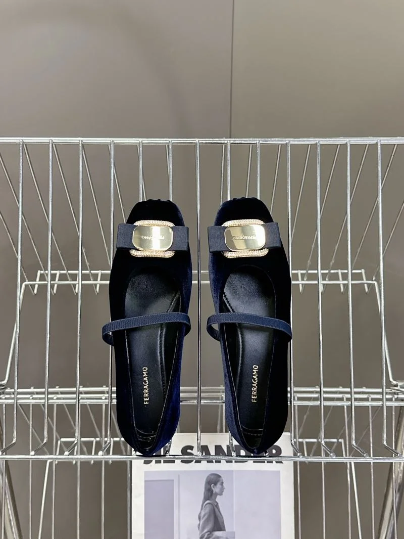 Thermal Ferragamo Shoes 10209