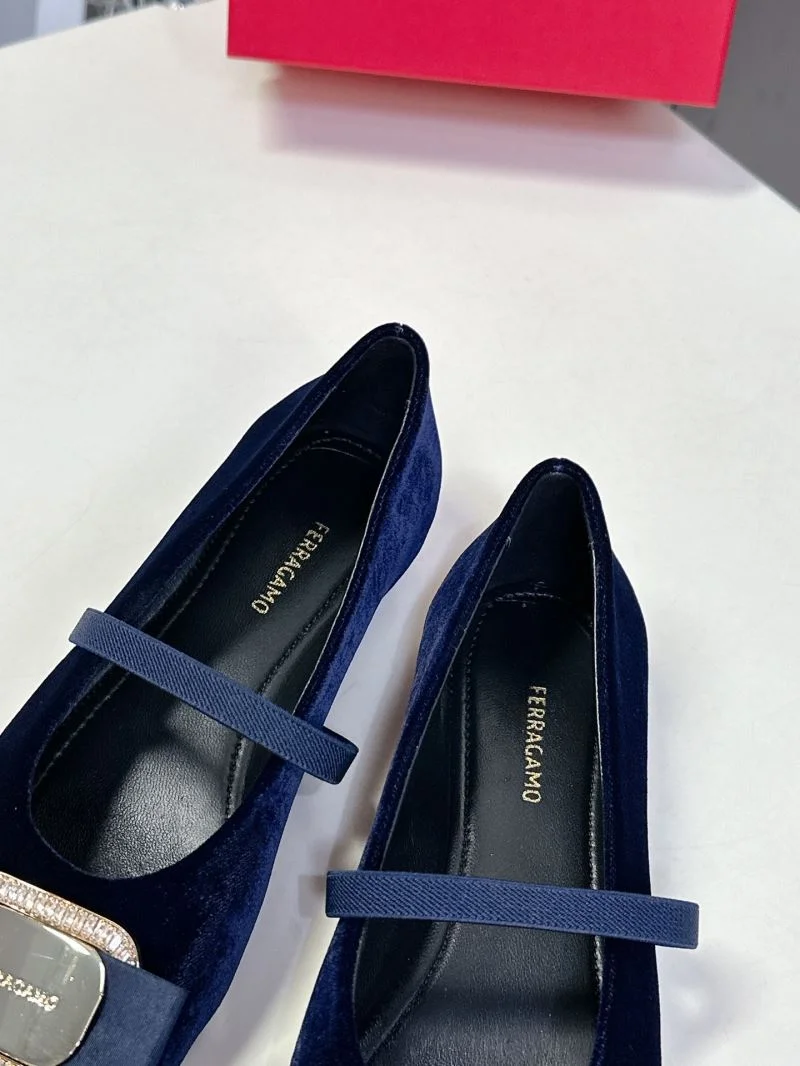 Thermal Ferragamo Shoes 10209