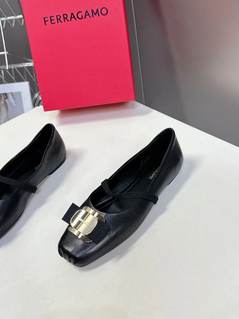 UrbanStyle Ferragamo Shoes 10111