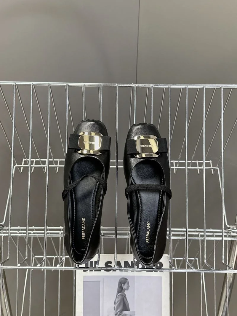 UrbanStyle Ferragamo Shoes 10111