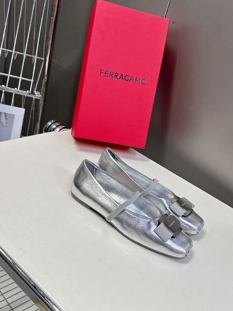 Ferragamo Shoes Durable 10123