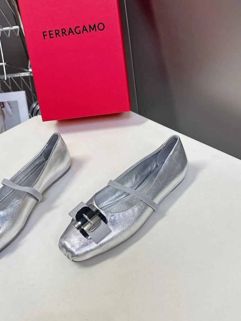 Ferragamo Shoes Durable 10123