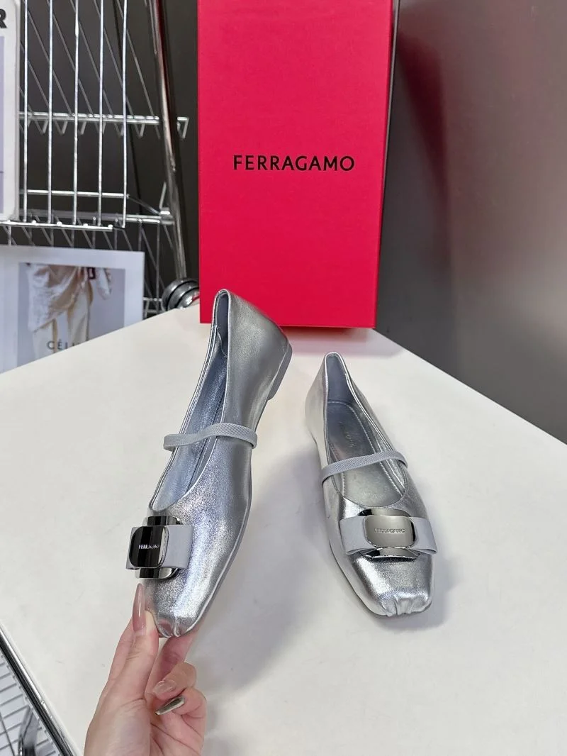 Ferragamo Shoes Durable 10123