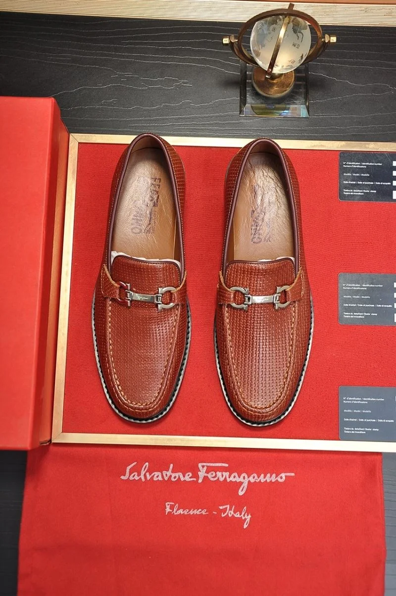 OdorResistant Ferragamo Shoes 14443