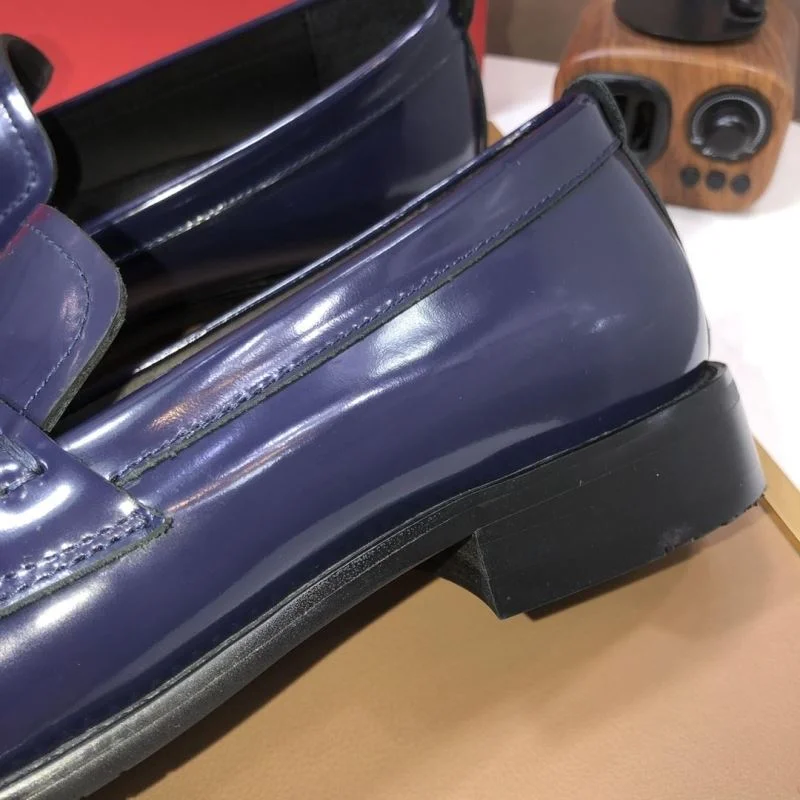 RelaxedFit Ferragamo Shoes 14557