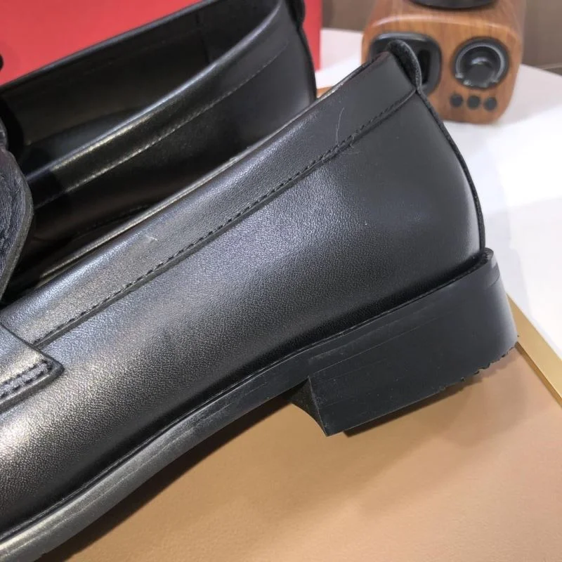 Ferragamo Shoes ModernLook 14270