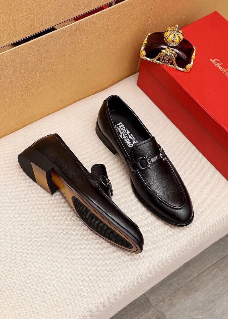 UrbanChic Ferragamo Shoes 14266