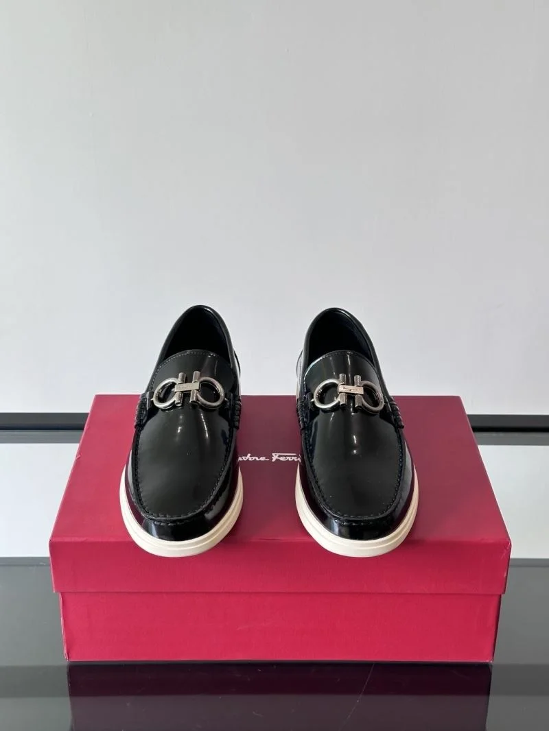 TravelReady Ferragamo Shoes 14250