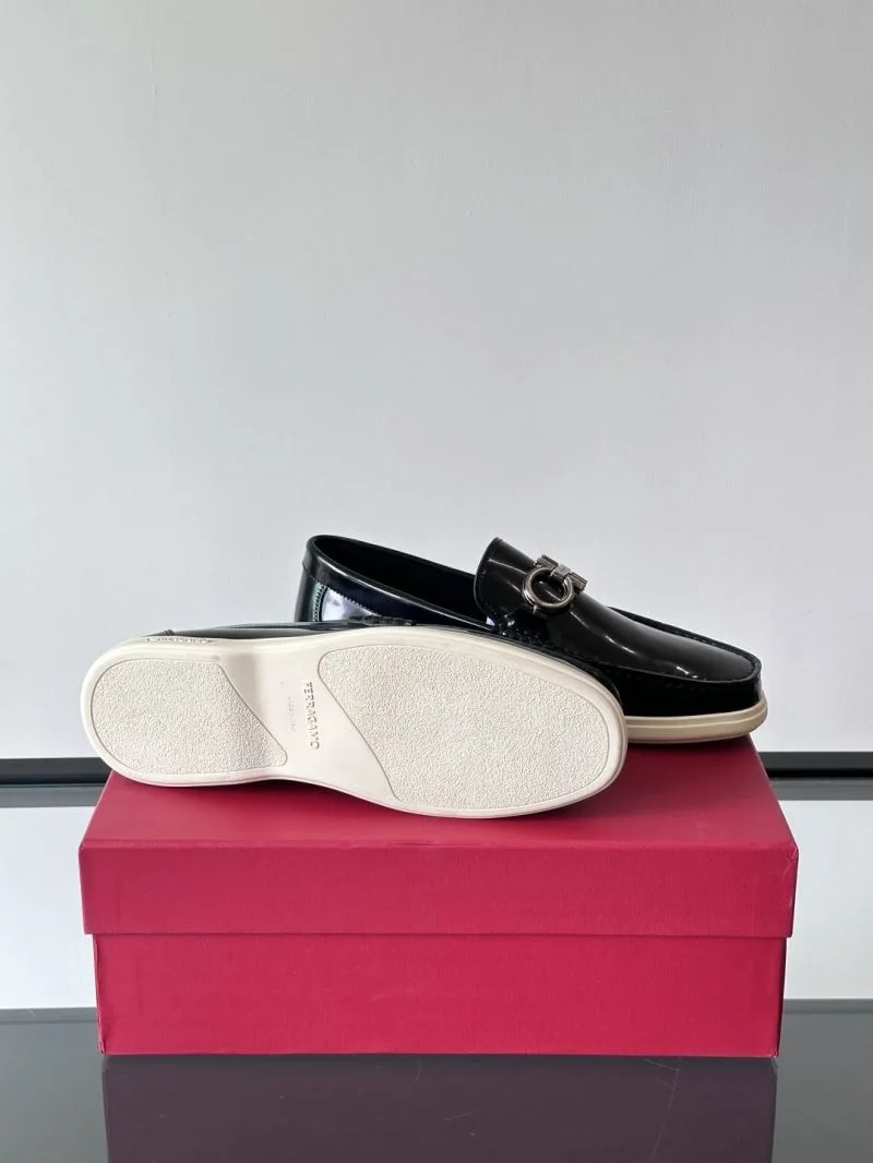 TravelReady Ferragamo Shoes 14250