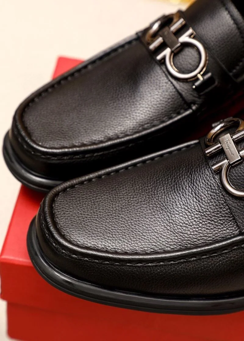 Sophisticated Ferragamo Shoes 14216