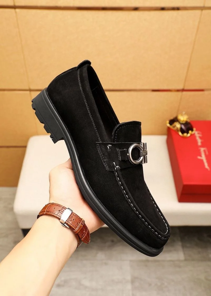 UrbanChic Ferragamo Shoes 14211
