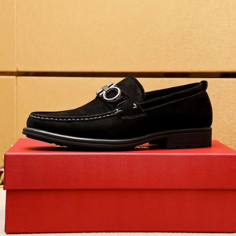 UrbanChic Ferragamo Shoes 14211
