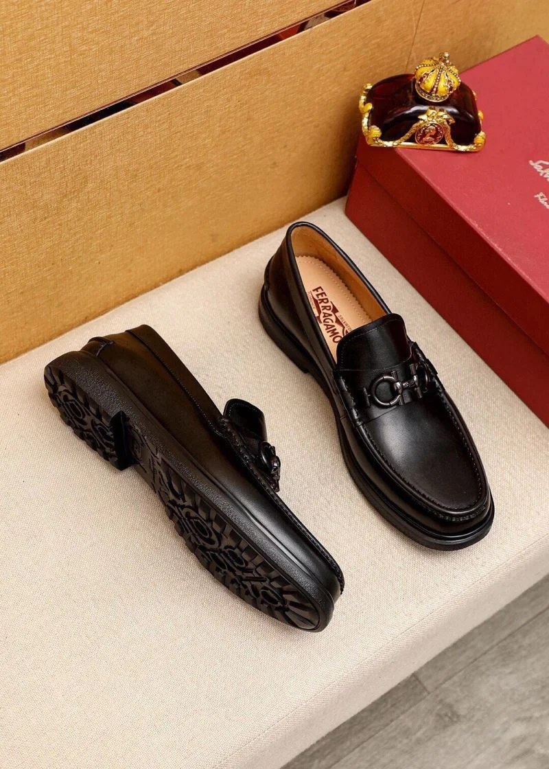Compact Ferragamo Shoes 14182