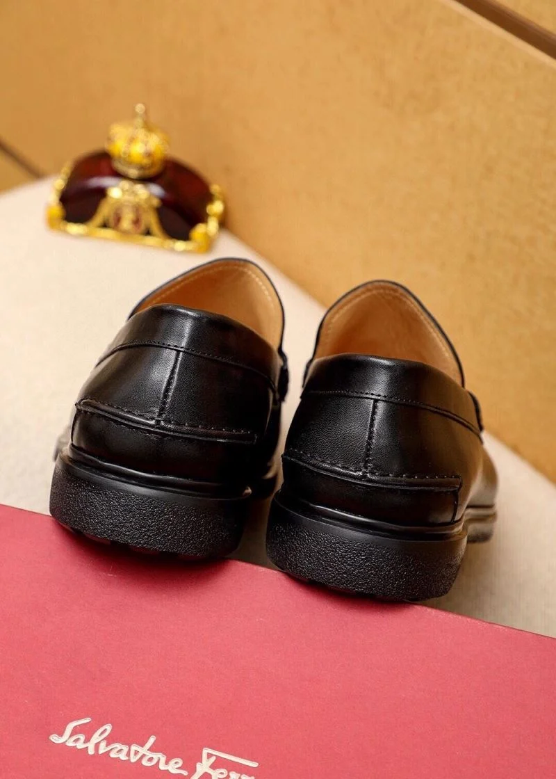 Compact Ferragamo Shoes 14182