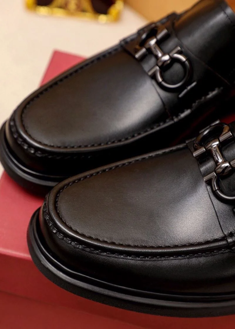 Compact Ferragamo Shoes 14182