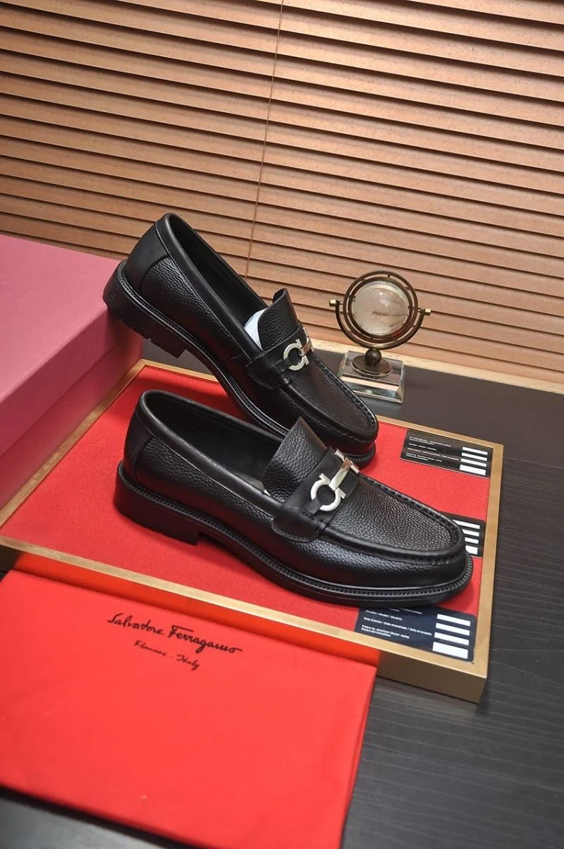Versatile Ferragamo Shoes 14167