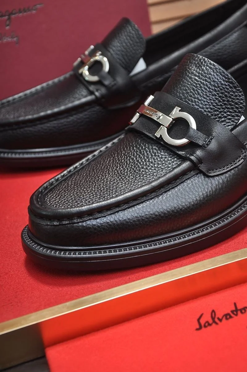 Versatile Ferragamo Shoes 14167