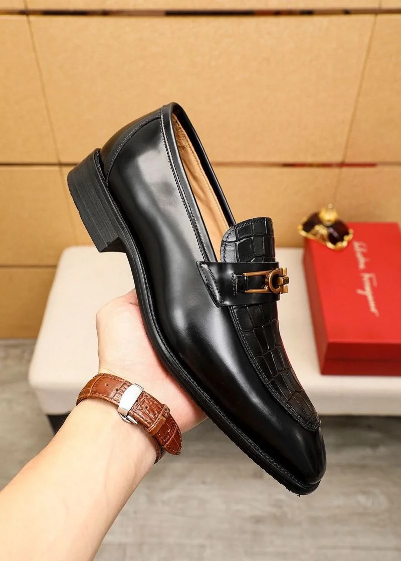 Versatile Ferragamo Shoes 14161
