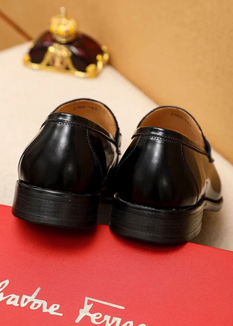 Versatile Ferragamo Shoes 14161