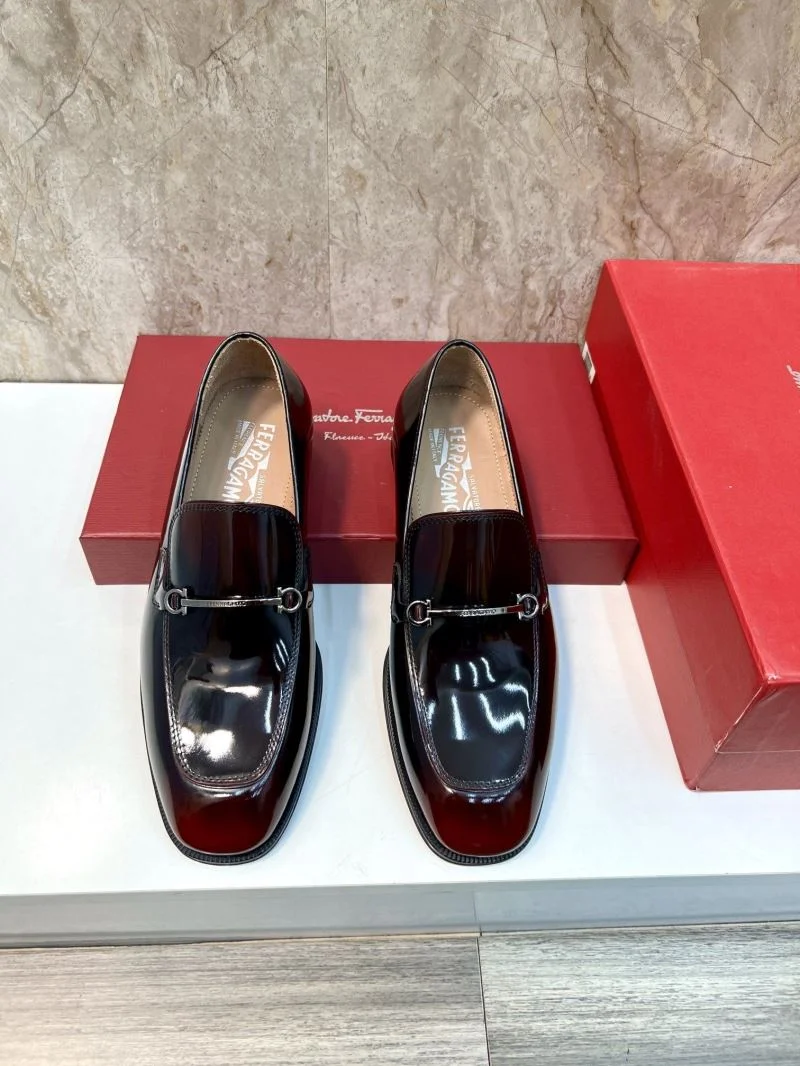 Sporty Ferragamo Shoes 14150