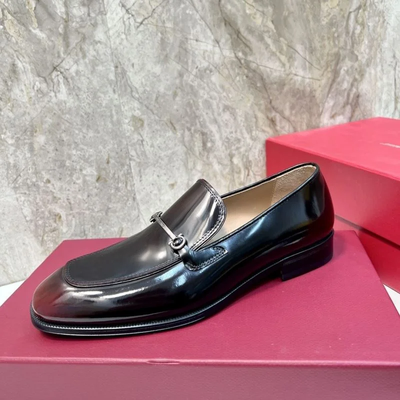 Sporty Ferragamo Shoes 14150