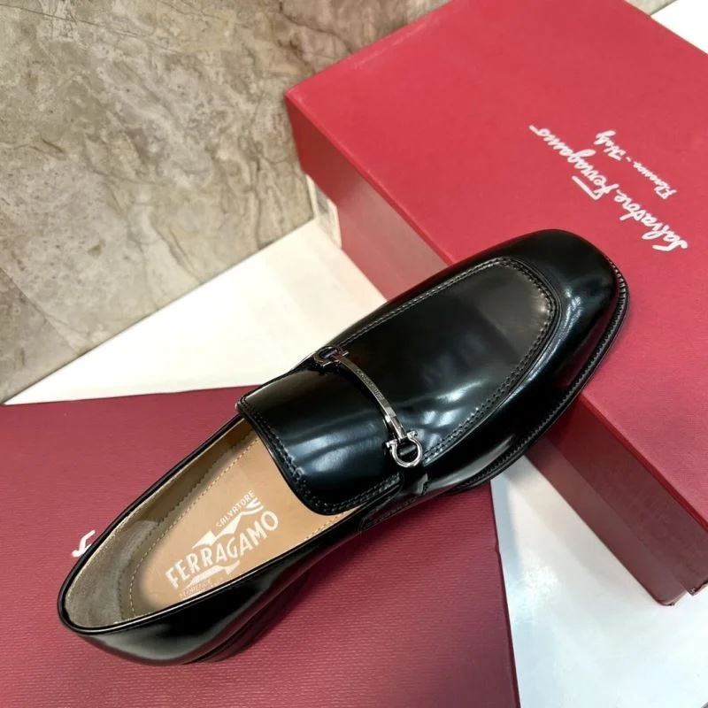 ComfortFit Ferragamo Shoes 14156