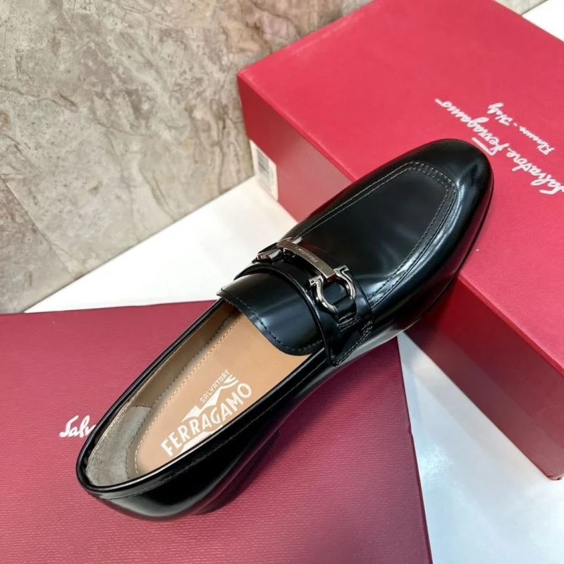 WeatherProof Ferragamo Shoes 14144