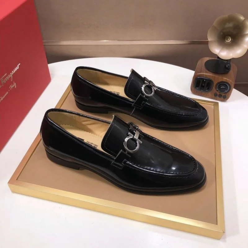 Vibrant Ferragamo Shoes 14089