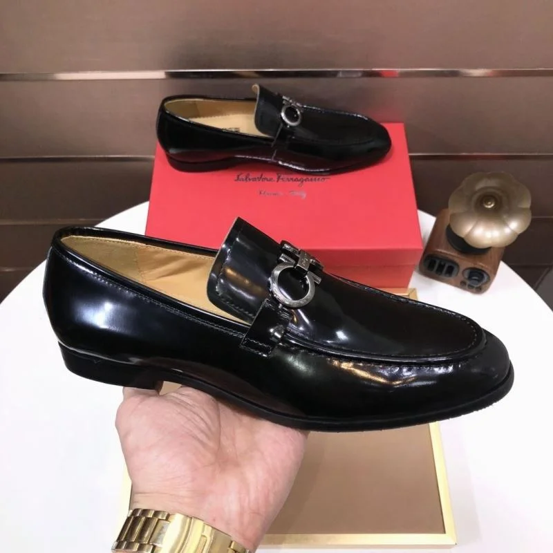Vibrant Ferragamo Shoes 14089