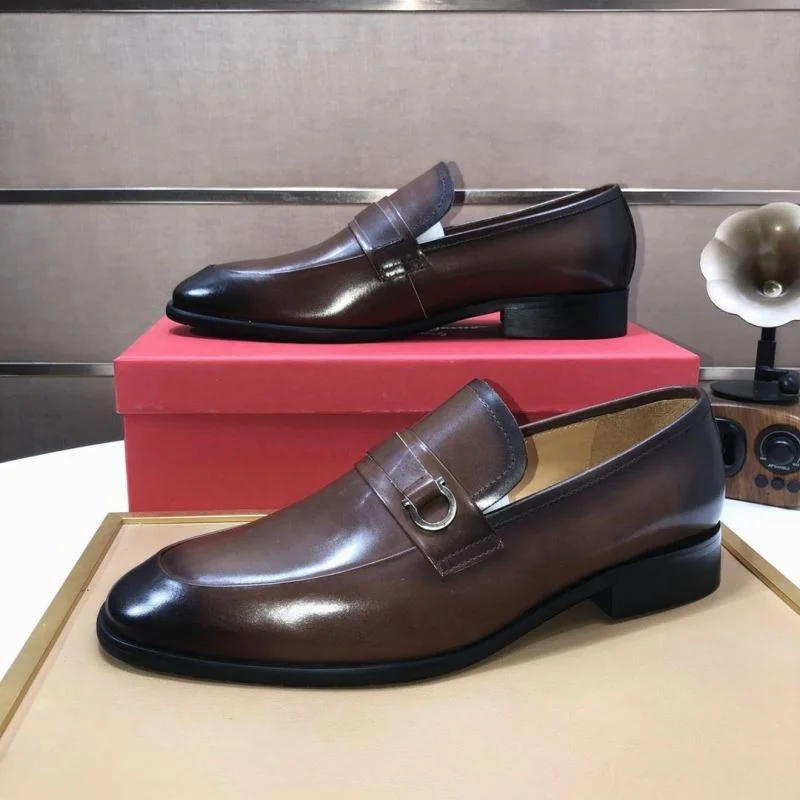Compact Ferragamo Shoes 14091